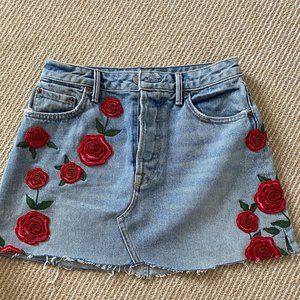 red flower patched jean mini skirt
